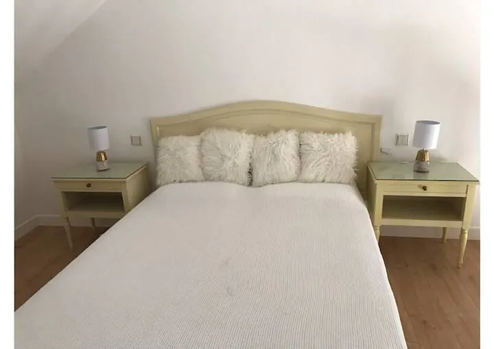 Grand gîte à louer dans le Morvan – 14 couchages, 3 étangs, 7 hectares de nature