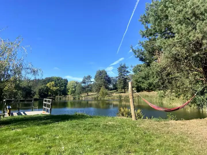 Gite en pleine nature, entre lac, forêt et confort LE POÈ