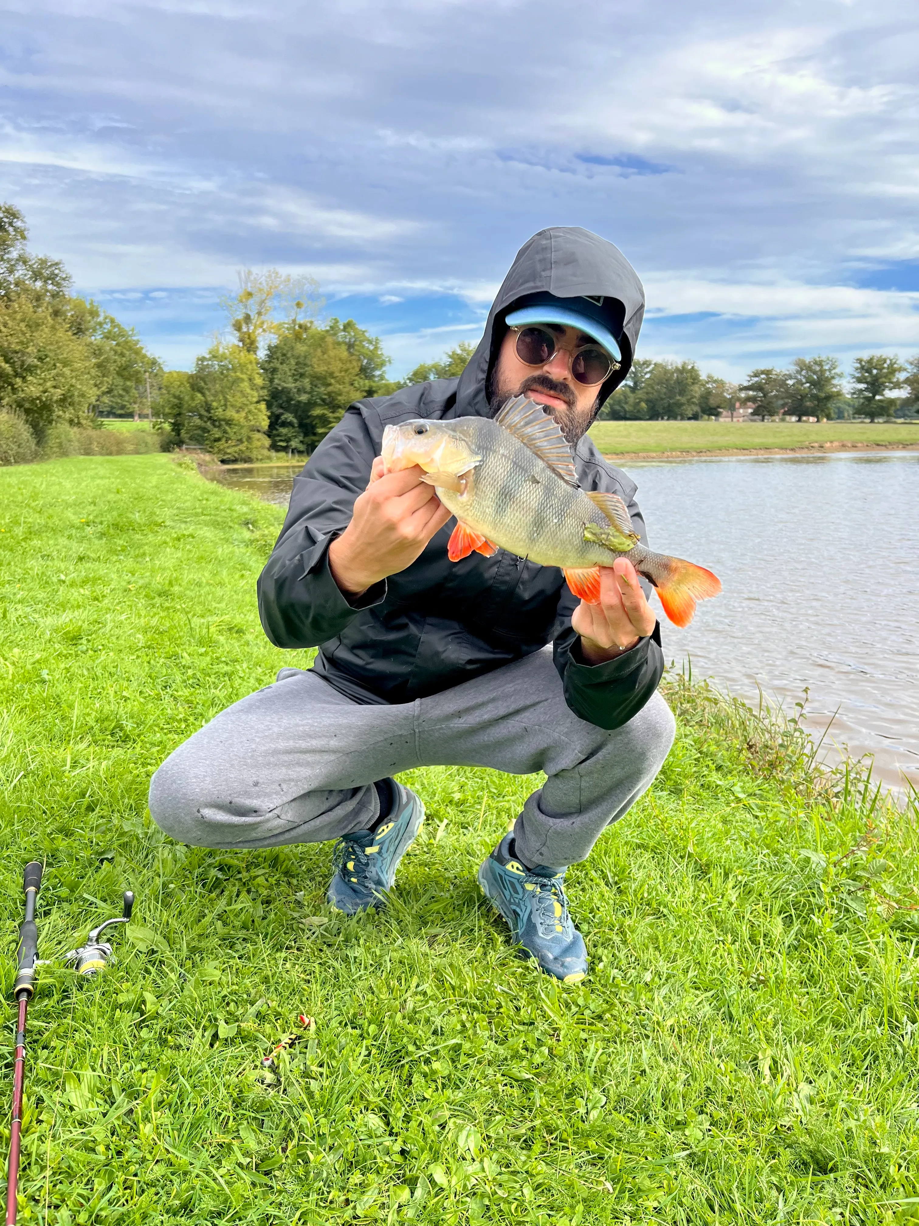 Pond of 39.54 ac; upscale cottage, nature, calm, beauty, serenity (7 beds)