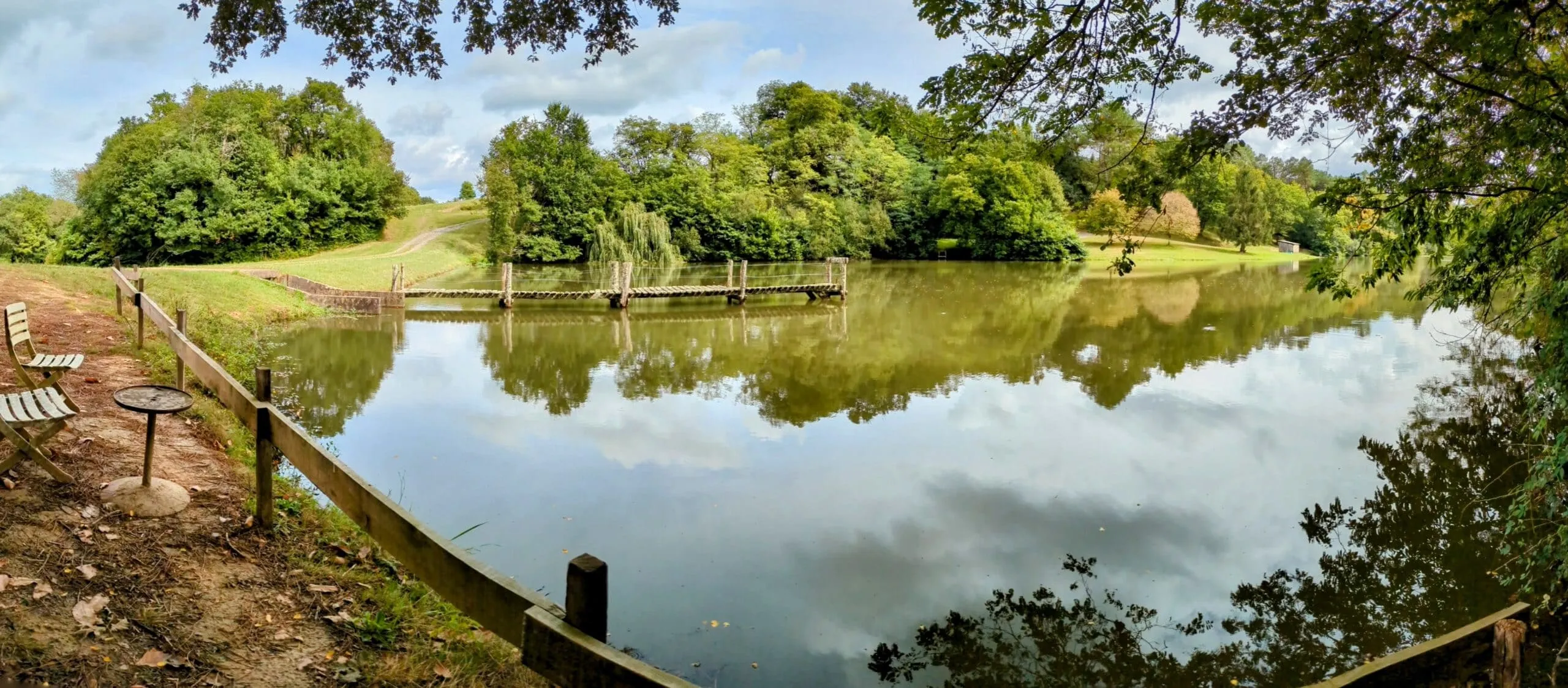 Privé : Privé : Privé : Privé : Privé : Chalet avec étang proche de Dax et de l’océan