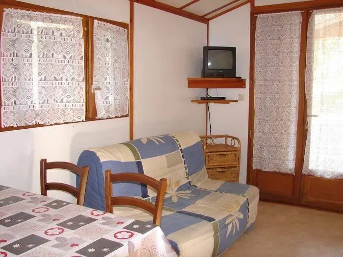 Etang dans les Landes avec son chalet 5 couchages - C