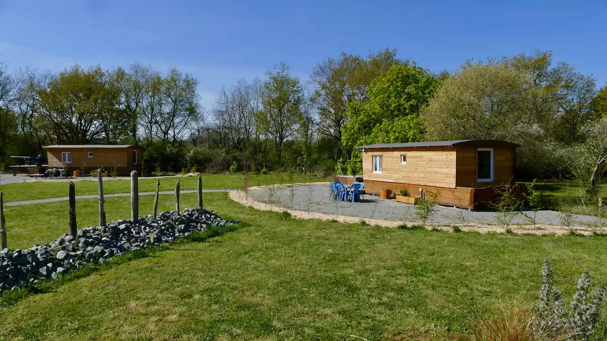 Le bateau "D" pour 4 personnes avec étang privé de 4000 m² – Pays de Loire