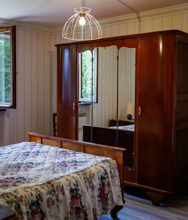 Gite with its pond 9 beds