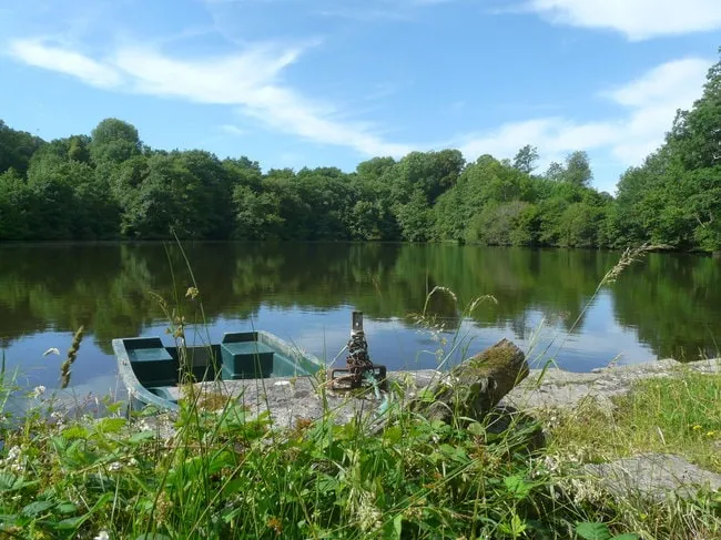 Gite avec son étang 1.5ha à la ferme