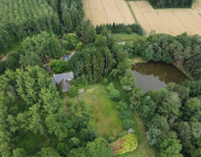 Maison d’hôte pour 4 personnes avec son étang de pêche en Bretagne