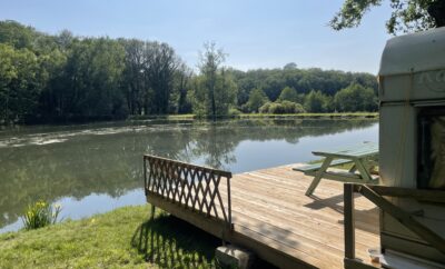 Étang de pêche agréable , calme et détente