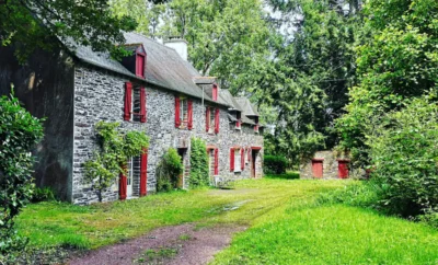 Maison d’hôte pour 2 personnes avec son étang de pêche en Bretagne