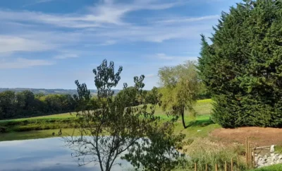 Gîte avec petit étang pour 2 personnes