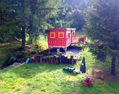 Roulotte 4 personnes en bordure d’étang