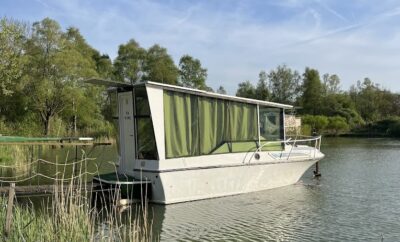 Une escapade insolite à bord d’un bateau au cœur de la nature