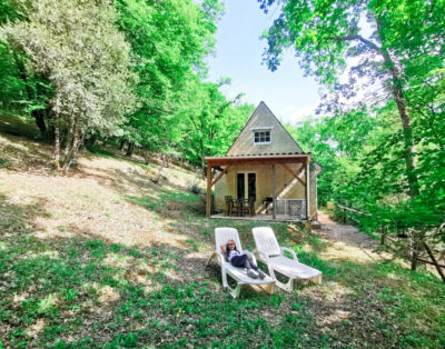 Gîte au coeur de la fôret sur un domaine avec étang