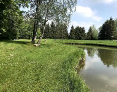 Studio à la campagne avec petit étang privé