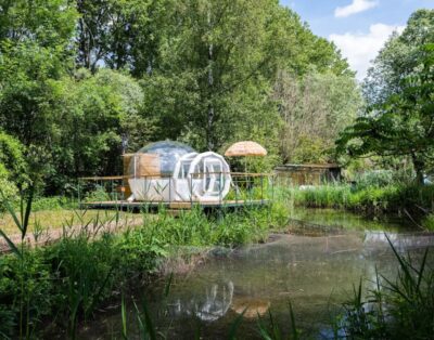 Bulle transparente pour une nuit magique sous les étoiles