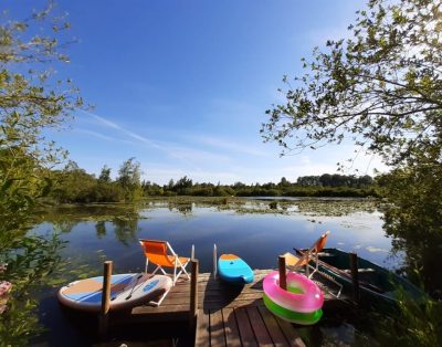 Ponton cosy au coeur de la nature. Ressourçant et dépaysant.