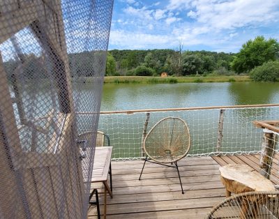 Logement insolite au bord de l’eau